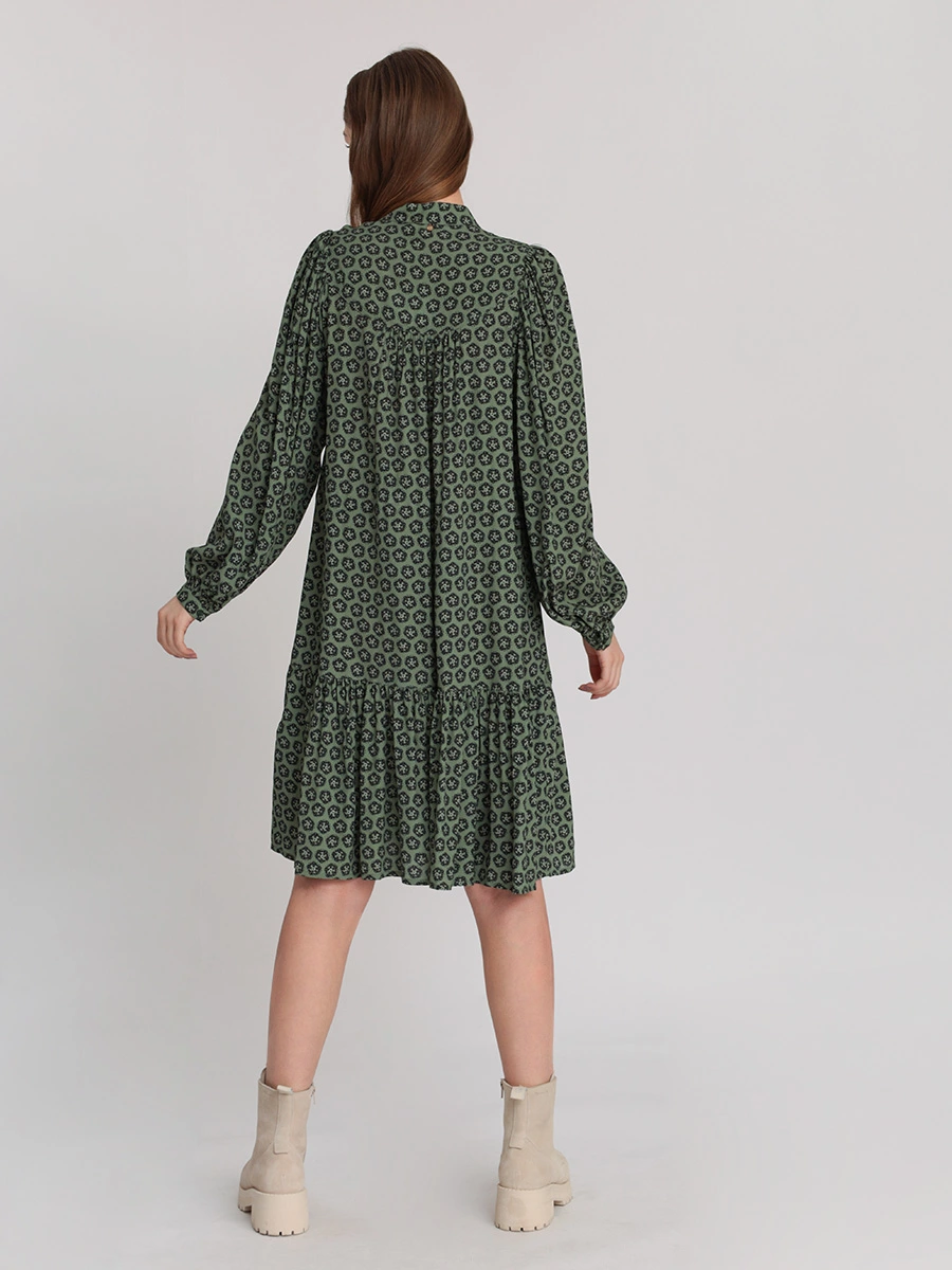 Платье из вискозы с воланом